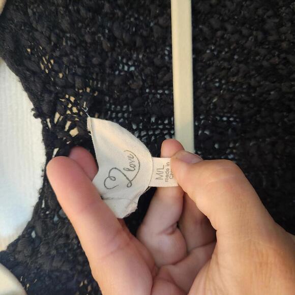 Love Women's Black Open Front Knit Cardigan Sweater M/L - Picture 3 of 6